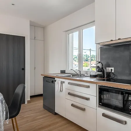 2 Bedroomed Lena