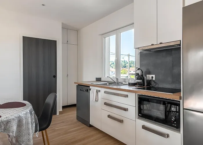 2 Bedroomed Lena